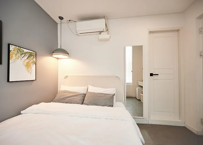 招待所 Queen House Hongdae 首爾